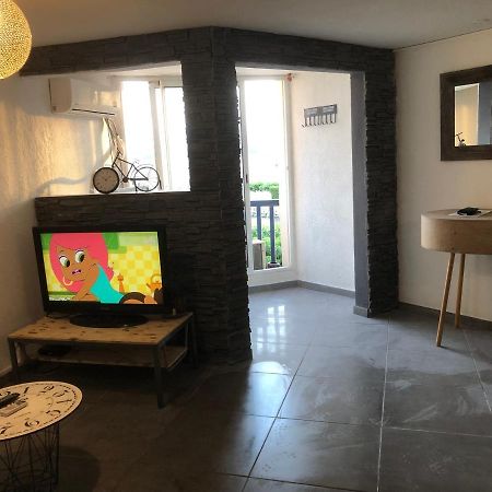 Super beau studio Port-la-Nouvelle Extérieur photo