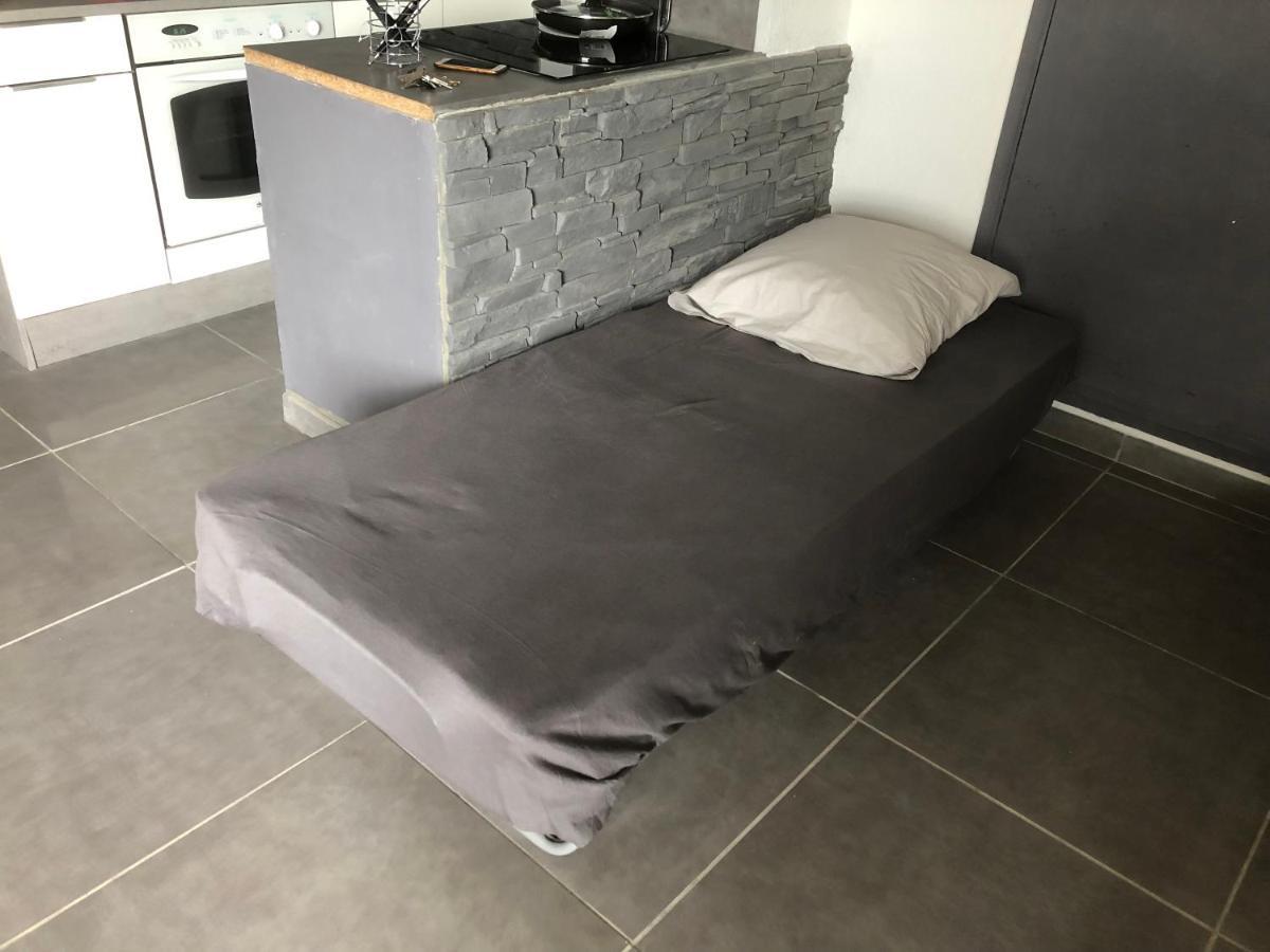Super beau studio Port-la-Nouvelle Extérieur photo